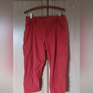 Duluth Trading Pants Womens 10 Dry On The Fly Cargo Capri Stretch Outdoor Hiking